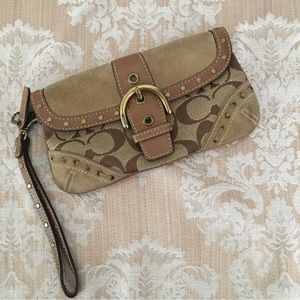 ‼️EUC‼️Coach logo wristlet